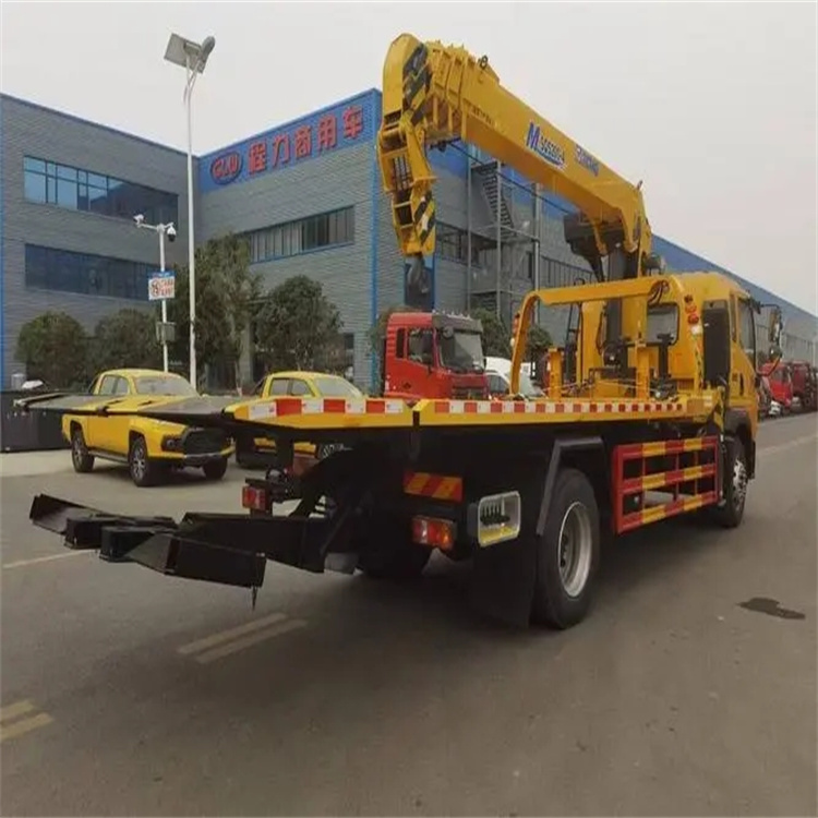 赤城县附近小随车吊出租电话，轻松解决搬运烦恼