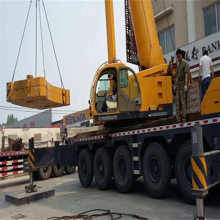 赤城县当地吊车出租|机器吊装|75吨|工厂搬迁服务